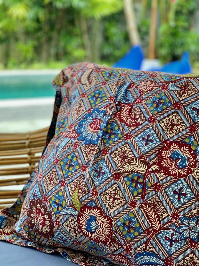 Villa Biru - 500M Batubelig Beach Canggu Esterno foto