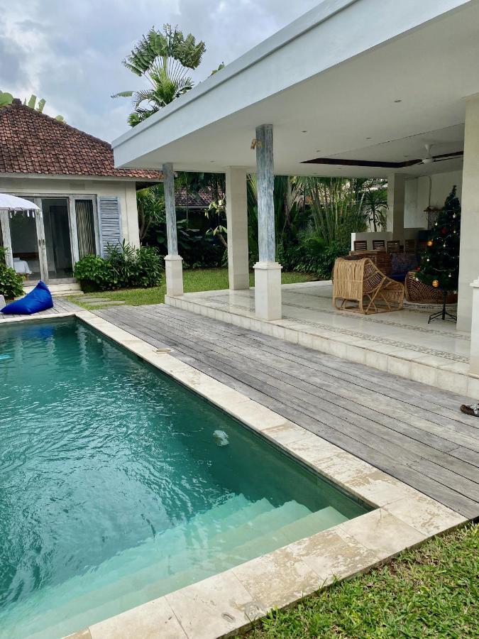 Villa Biru - 500M Batubelig Beach Canggu Esterno foto