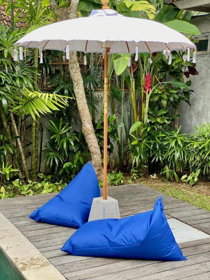 Villa Biru - 500M Batubelig Beach Canggu Esterno foto